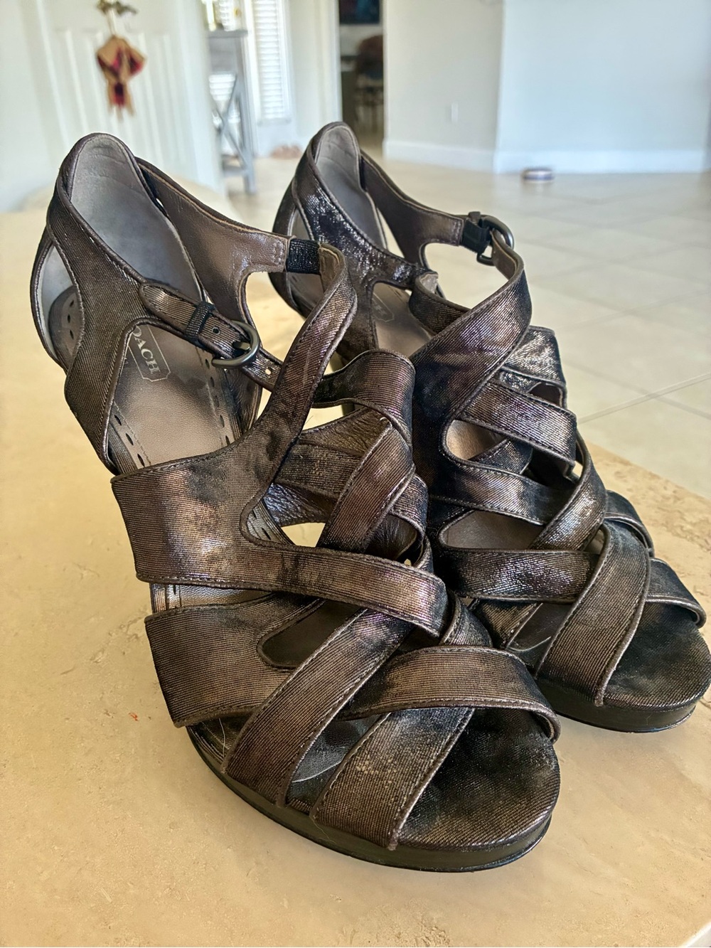 Coach Aenya caged platform sandals in metallic finish - size 10
